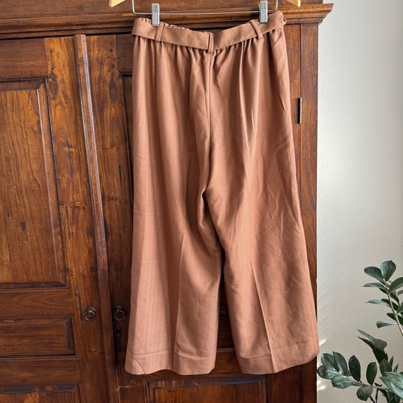 Banana Republic Rowan Wide Leg cropped pants - Picture 4 of 6